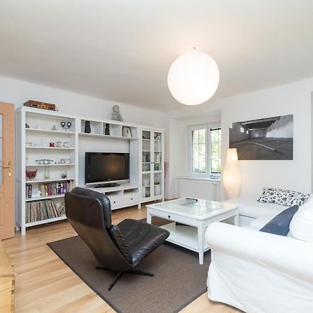 Budyne Apartment Budyne nad Ohri Zewnętrze zdjęcie