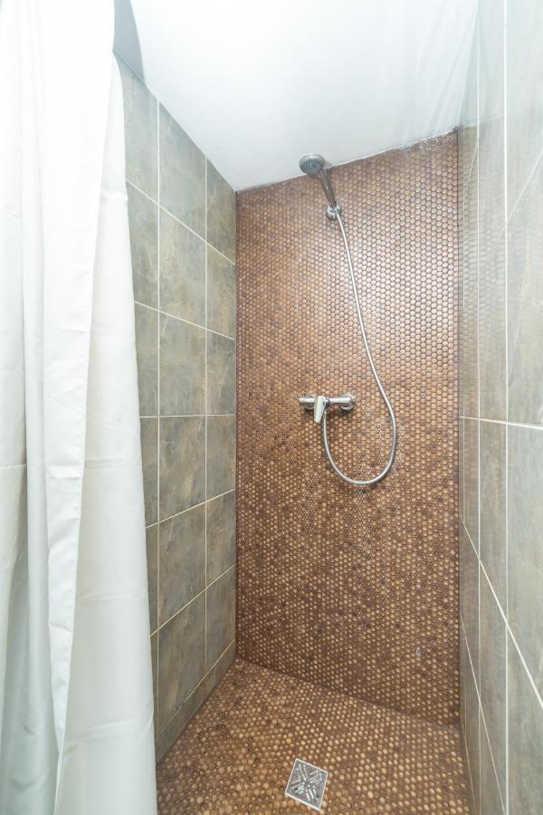 Budyne Apartment Budyne nad Ohri Zewnętrze zdjęcie